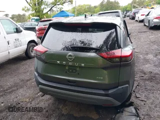 2023 Nissan Rogue S z VIN 5N1BT3AB6PC745194, wystawiony jako IAAI lot #42245377 z przebiegiem 33 940 mil mil oraz . Historia ofert i sprzedaży dostępna na DreamBid. Obrazek 16.