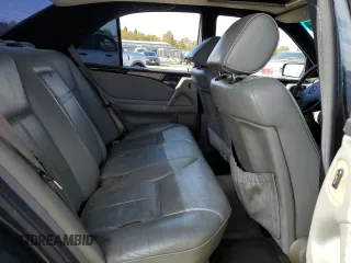 1996 Mercedes-Benz E Class with VIN WDBJF20F1TJ009922, listed as a Copart auction lot 78931344 with 213,402 mi miles and Clean Title. Bid and sale history available at carsss.com. Image 10.