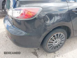 2013 Mazda 3 i Sport with VIN JM1BL1U75D1827604, listed as a IAAI auction lot 42240344 with 18,526 mi miles and . Bid and sale history available at DreamBid. Image 15.
