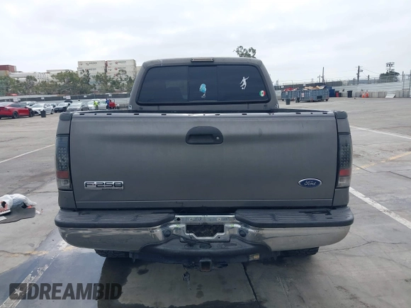 2006 Ford F-250 XL with VIN 1FTSW21PX6EA77145, listed as a IAAI auction lot 42550380 with 167,673 mi miles and . Bid and sale history available at DreamBid. Image 16.