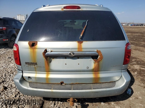 2002 Chrysler Town & Country Limited with VIN 2C8GP64L22R626979, listed as a Copart auction lot 49337495 with 203,885 mi miles and Salvage Title. Bid and sale history available at carsss.com. Image 6.