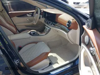 2019 Mercedes-Benz E 450 z VIN WDDZF6JB3KA508944, wystawiony jako IAAI lot #41924160 z przebiegiem 62 302 mil mil oraz . Historia ofert i sprzedaży dostępna na DreamBid. Obrazek 5.