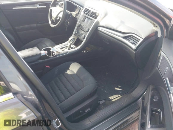 2016 Ford Fusion SE Hybrid with VIN 3FA6P0LU7GR218781, listed as a IAAI auction lot 41844791 with 214,867 mi miles. Bid and sale history available at carsss.com. Image 5.