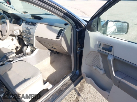 2011 Ford Focus S with VIN 1FAHP3EN4BW123861, listed as a IAAI auction lot 41464719 with 123,900 mi miles and . Bid and sale history available at carsss.com. Image 5.