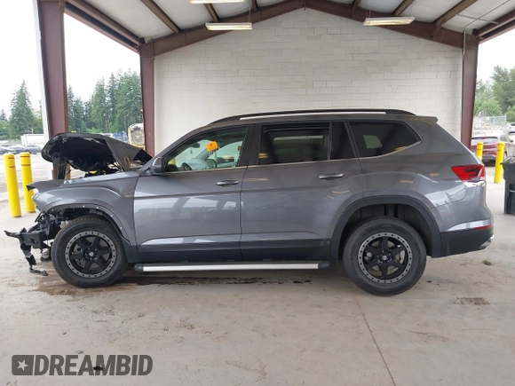 2021 Volkswagen Atlas SE с VIN 1V2KR2CA9MC536446, выставлен на аукционе IAAI как лот 42500641 с пробегом 81 779 миль миль и . История ставок и продаж доступна на DreamBid. Изображение 14.