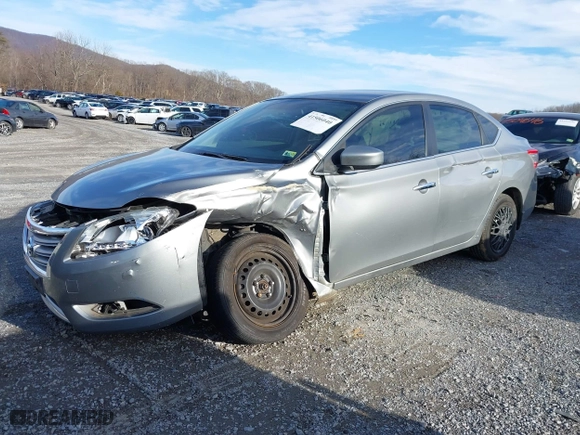 2013 Nissan Sentra SR with VIN 3N1AB7AP5DL768877, listed as a IAAI auction lot 41506040 with 169,982 mi miles. Bid and sale history available at carsss.com. Image 6.