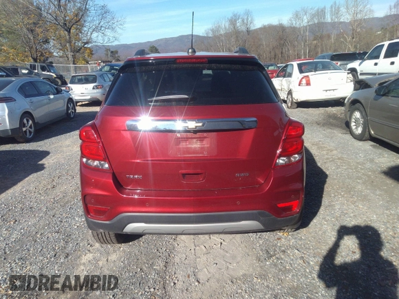 2018 Chevrolet Trax Premier with VIN 3GNCJRSB4JL176333, listed as a IAAI auction lot 40914154 with 66,689 mi miles. Bid and sale history available at carsss.com. Image 16.