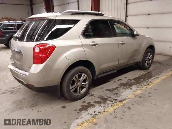 2015 Chevrolet Equinox LT with VIN 2GNFLGEK5F6186808, listed as a IAAI auction lot 41384355 with 182,599 mi miles. Bid and sale history available at carsss.com. Image 4.