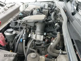 2014 Toyota Tacoma PreRunner z VIN 5TFJX4GN8EX028376, wystawiony jako IAAI lot #42444635 z przebiegiem 61 335 mil mil oraz . Historia ofert i sprzedaży dostępna na DreamBid. Obrazek 20.