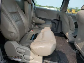 2014 Toyota Sienna L z VIN 5TDZK3DC4ES489028, wystawiony jako Copart lot #59354265 z przebiegiem 196 353 mil mil oraz Czysty tytuł • Clean title. Historia ofert i sprzedaży dostępna na DreamBid. Obrazek 11.