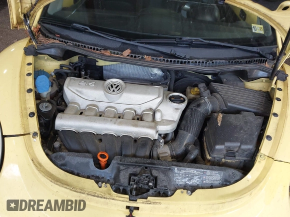 2009 Volkswagen Beetle S with VIN 3VWPW31C59M518927, listed as a IAAI auction lot 42126615 with 147,438 mi miles and . Bid and sale history available at DreamBid. Image 10.