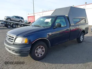 2002 Ford F-150 XL z VIN 1FTPF17LX2NB05475, wystawiony jako IAAI lot #41389549 z przebiegiem Nie podano mil oraz . Historia ofert i sprzedaży dostępna na DreamBid. Obrazek 2.