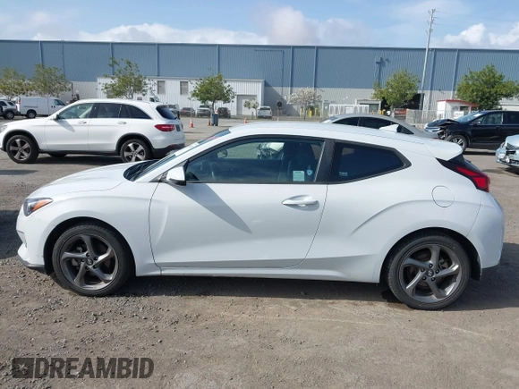 2019 Hyundai Veloster 2.0 with VIN KMHTG6AF4KU019642, listed as a IAAI auction lot 41885392 with 96,340 mi miles. Bid and sale history available at carsss.com. Image 15.