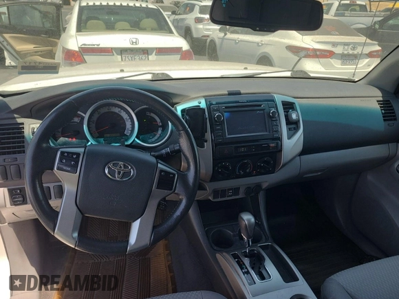 2013 Toyota Tacoma with VIN 5TFTX4CN0DX023945, listed as a IAAI auction lot 42848918 with 322,066 mi miles and . Bid and sale history available at DreamBid. Image 41.