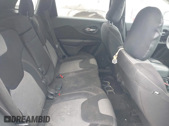 2014 Jeep Cherokee Latitude z VIN 1C4PJLCBXEW172745, wystawiony jako IAAI lot #41718415 z przebiegiem 115 777 mil mil oraz . Historia ofert i sprzedaży dostępna na DreamBid. Obrazek 8.