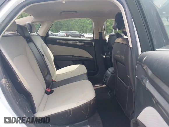 2020 Ford Fusion SE with VIN 3FA6P0HD9LR226500, listed as a IAAI auction lot 42296526 with 48,468 mi miles and . Bid and sale history available at DreamBid. Image 8.