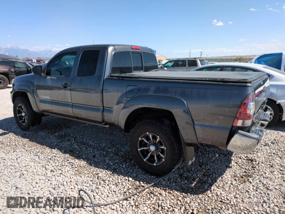 2012 Toyota Tacoma z VIN 5TFUU4EN2CX046135, wystawiony jako Copart lot #59400405 z przebiegiem 105 033 mil mil oraz Szkoda całkowita • Salvage title. Historia ofert i sprzedaży dostępna na DreamBid. Obrazek 2.