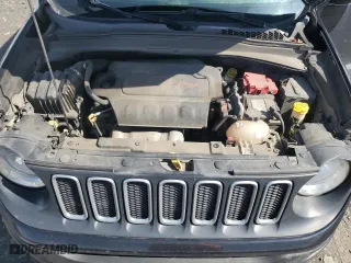 2018 Jeep Renegade Latitude with VIN ZACCJBBB0JPH56945, listed as a Copart auction lot 50449385 with 76,939 mi miles and Salvage Title. Bid and sale history available at carsss.com. Image 14.