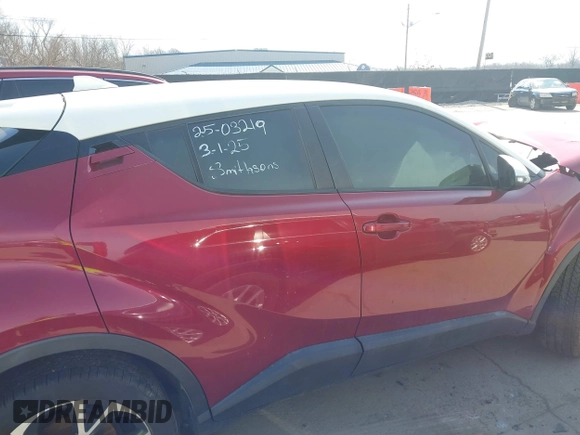 2018 Toyota C-HR XLE with VIN NMTKHMBX2JR012246, listed as a IAAI auction lot 41735772 with 124,467 mi miles. Bid and sale history available at carsss.com. Image 13.