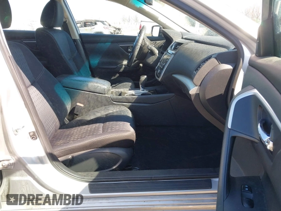 2018 Nissan Altima SV with VIN 1N4AL3AP6JC189946, listed as a IAAI auction lot 41576742 with 152,300 mi miles and . Bid and sale history available at DreamBid. Image 5.
