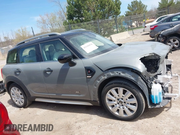 2022 MINI Countryman Cooper S with VIN WMZ83BR03N3N56348, listed as a IAAI auction lot 42144470 with 26,727 mi miles and . Bid and sale history available at DreamBid. Image 13.