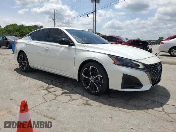 2024 Nissan Altima SR z VIN 1N4BL4CV8RN422649, wystawiony jako Copart lot #56206745 z przebiegiem 309 mil mil oraz Szkoda całkowita • Salvage title. Historia ofert i sprzedaży dostępna na DreamBid. Obrazek 4.