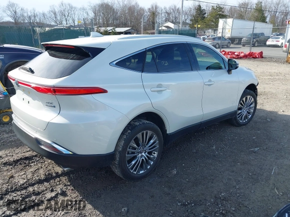 2022 Toyota Venza LE with VIN JTEAAAAH8NJ115518, listed as a IAAI auction lot 41758903 with 17,738 mi miles and . Bid and sale history available at DreamBid. Image 4.
