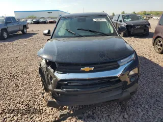 2023 Chevrolet TrailBlazer LS with VIN KL79MMS2XPB016672, listed as a Copart auction lot 70902684 with 17,721 mi miles and Salvage Title. Bid and sale history available at DreamBid. Image 5.