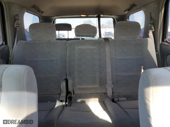 2005 Toyota Sequoia SR5 with VIN 5TDZT34A45S245858, listed as a Copart auction lot 88091425 with 204,547 mi miles and Clean Title. Bid and sale history available at carsss.com. Image 10.