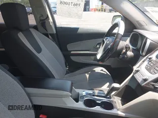 2011 Chevrolet Equinox LT w/1LT with VIN 2GNALDEC0B1148220, listed as a IAAI auction lot 39671008 with 182,611 mi miles. Bid and sale history available at carsss.com. Image 5.