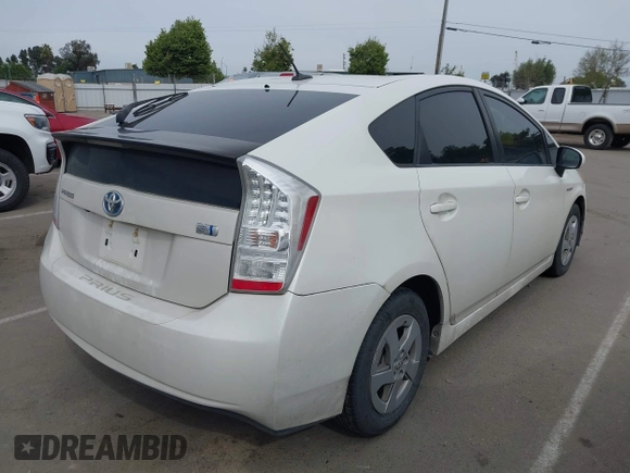 2011 Toyota Prius I with VIN JTDKN3DU3B0311577, listed as a IAAI auction lot 42126386 with 165,567 mi miles. Bid and sale history available at carsss.com. Image 4.