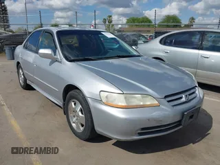 2001 Honda Accord EX z VIN 1HGCG16531A012528, wystawiony jako IAAI lot #41906308 z przebiegiem 254 139 mil mil oraz . Historia ofert i sprzedaży dostępna na DreamBid. Obrazek 1.