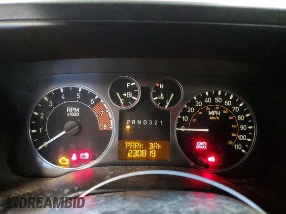 2006 Hummer H3 with VIN 5GTDN136268194770, listed as a Copart auction lot 88090405 with 230,819 mi miles and Clean Title. Bid and sale history available at DreamBid. Image 9.