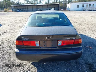 2001 Toyota Camry CE with VIN 4T1BG22K41U842473, listed as a IAAI auction lot 41858322 with 203,696 mi miles. Bid and sale history available at carsss.com. Image 16.