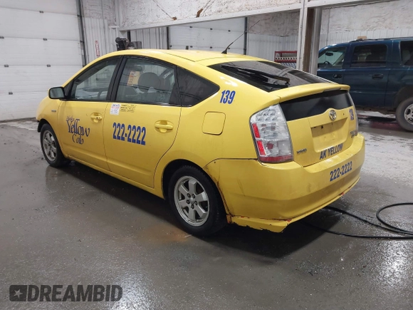 2008 Toyota Prius with VIN JTDKB20U083406842, listed as a IAAI auction lot 41751175 with 497,951 mi miles. Bid and sale history available at carsss.com. Image 3.