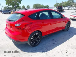 2014 Ford Focus SE with VIN 1FADP3K25EL159136, listed as a IAAI auction lot 42180192 with 118,828 mi miles and . Bid and sale history available at carsss.com. Image 4.