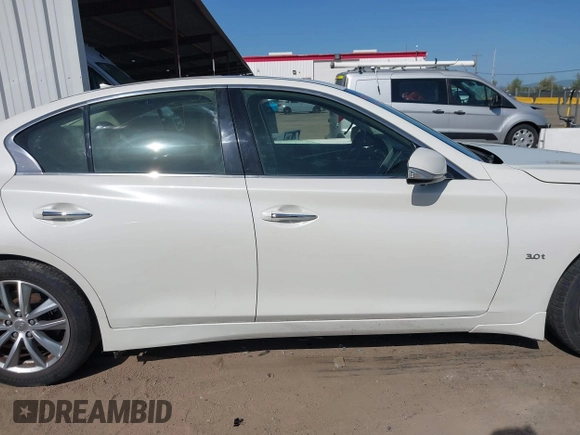2017 Infiniti Q50 3.0t Premium with VIN JN1EV7AP0HM735273, listed as a IAAI auction lot 41974059 with 82,824 mi miles. Bid and sale history available at carsss.com. Image 14.