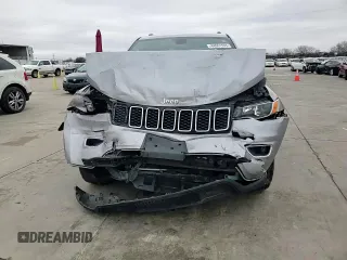 2018 Jeep Grand Cherokee Laredo E with VIN 1C4RJEAG6JC402845, listed as a Copart auction lot 44961555 with 0 mi miles and Salvage Title. Bid and sale history available at carsss.com. Image 11.