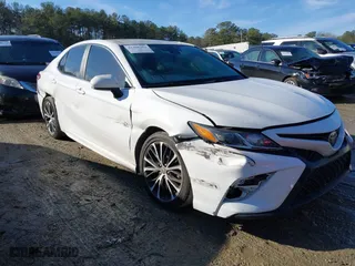 2020 Toyota Camry SE with VIN 4T1G11AK6LU504482, listed as a IAAI auction lot 41408363 with 103,469 mi miles. Bid and sale history available at carsss.com. Image 13.