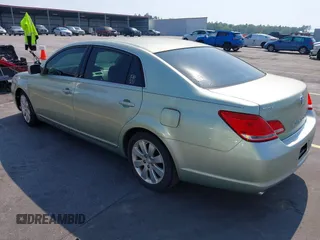 2007 Toyota Avalon XL with VIN 4T1BK36B67U252394, listed as a IAAI auction lot 41978589 with 256,359 mi miles. Bid and sale history available at carsss.com. Image 3.
