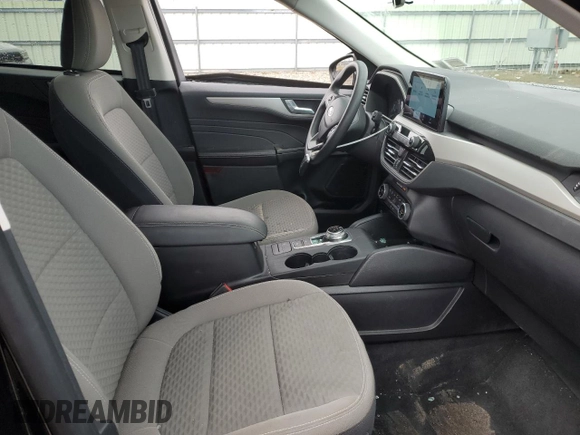 2021 Ford Escape SE Hybrid with VIN 1FMCU0BZ1MUA03951, listed as a Copart auction lot 50740465 with 45,564 mi miles and Salvage title. Bid and sale history available at DreamBid. Image 7.