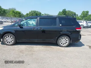 2011 Toyota Sienna XLE с VIN 5TDDK3DC7BS014835, выставлен на аукционе IAAI как лот 42433053 с пробегом 291 762 миль миль и . История ставок и продаж доступна на DreamBid. Изображение 14.