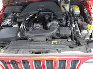 2019 Jeep Wrangler Unlimited Sahara with VIN 1C4HJXEG4KW573157, listed as a IAAI auction lot 42118373 with 105,890 mi miles and . Bid and sale history available at DreamBid. Image 10.