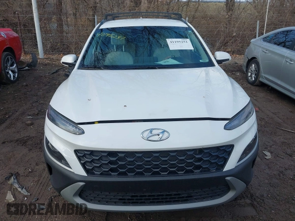 2023 Hyundai Kona SEL with VIN KM8K6CAB8PU051656, listed as a IAAI auction lot 41195251 with 8,890 mi miles. Bid and sale history available at carsss.com. Image 13.