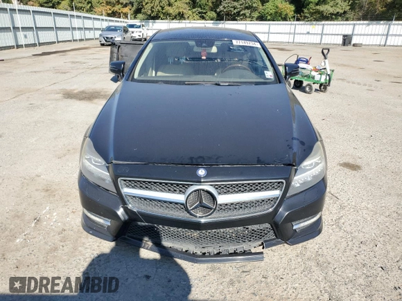 2013 Mercedes-Benz CLS-Class CLS 550 with VIN WDDLJ7DB9DA062842, listed as a Copart auction lot 77149734 with 136,221 mi miles and Clean Title. Bid and sale history available at carsss.com. Image 5.