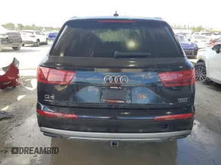 2017 Audi Q7 Premium Plus with VIN WA1LAAF7XHD004897, listed as a Copart auction lot 54762095 with 124,130 mi miles and Clean Title. Bid and sale history available at DreamBid. Image 6.