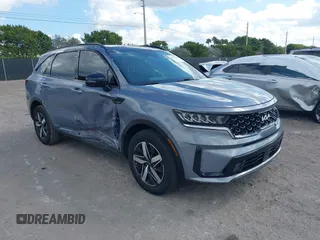 2022 Kia Sorento EX z VIN 5XYRH4LF7NG090403, wystawiony jako IAAI lot #41553778 z przebiegiem 42 645 mil mil oraz . Historia ofert i sprzedaży dostępna na DreamBid. Obrazek 1.