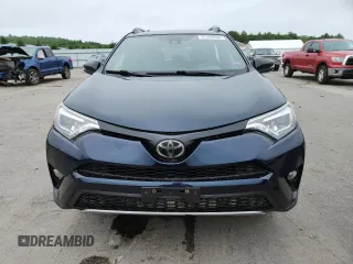 2018 Toyota RAV4 SE z VIN JTMJFREV3JD244036, wystawiony jako Copart lot #61499005 z przebiegiem 106 503 mil mil oraz Czysty tytuł • Clean title. Historia ofert i sprzedaży dostępna na DreamBid. Obrazek 5.