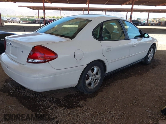 2004 Ford Taurus SE with VIN 1FAFP53U84A182327, listed as a IAAI auction lot 42284327 with Not provided miles and . Bid and sale history available at DreamBid. Image 4.