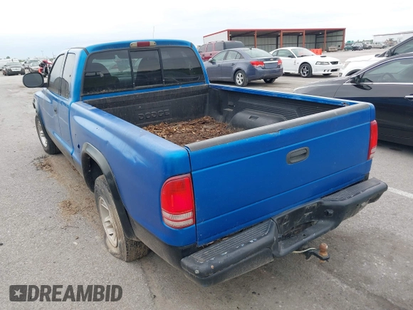 1998 Dodge Dakota SLT with VIN 1B7GL22X8WS564438, listed as a IAAI auction lot 42344252 with 137,973 mi miles and . Bid and sale history available at DreamBid. Image 3.
